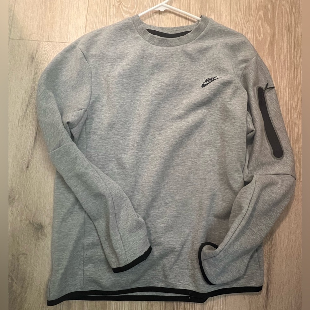 Nike Sportswear Tech Fleece Crew Crewneck Sweatshirt